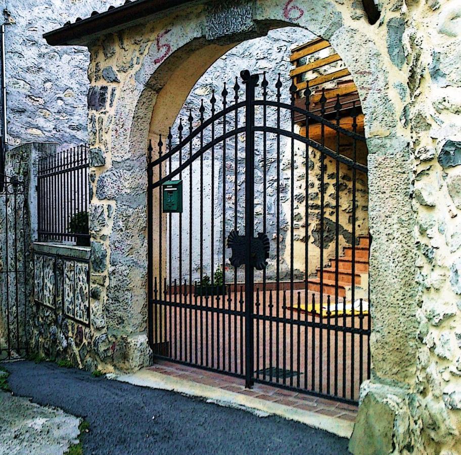 La Casa Sull' Altopiano Mountain Lake Iseo Hospitality ボッシコ エクステリア 写真